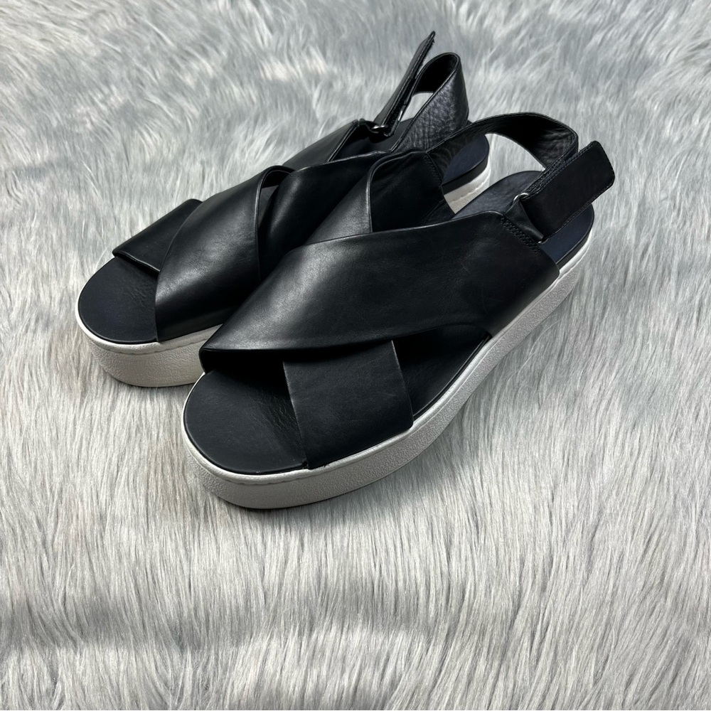 Vince Weslan black leather crossover platform sandals size 7.5 M